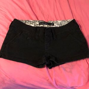 Empyre black twill shorts size 2